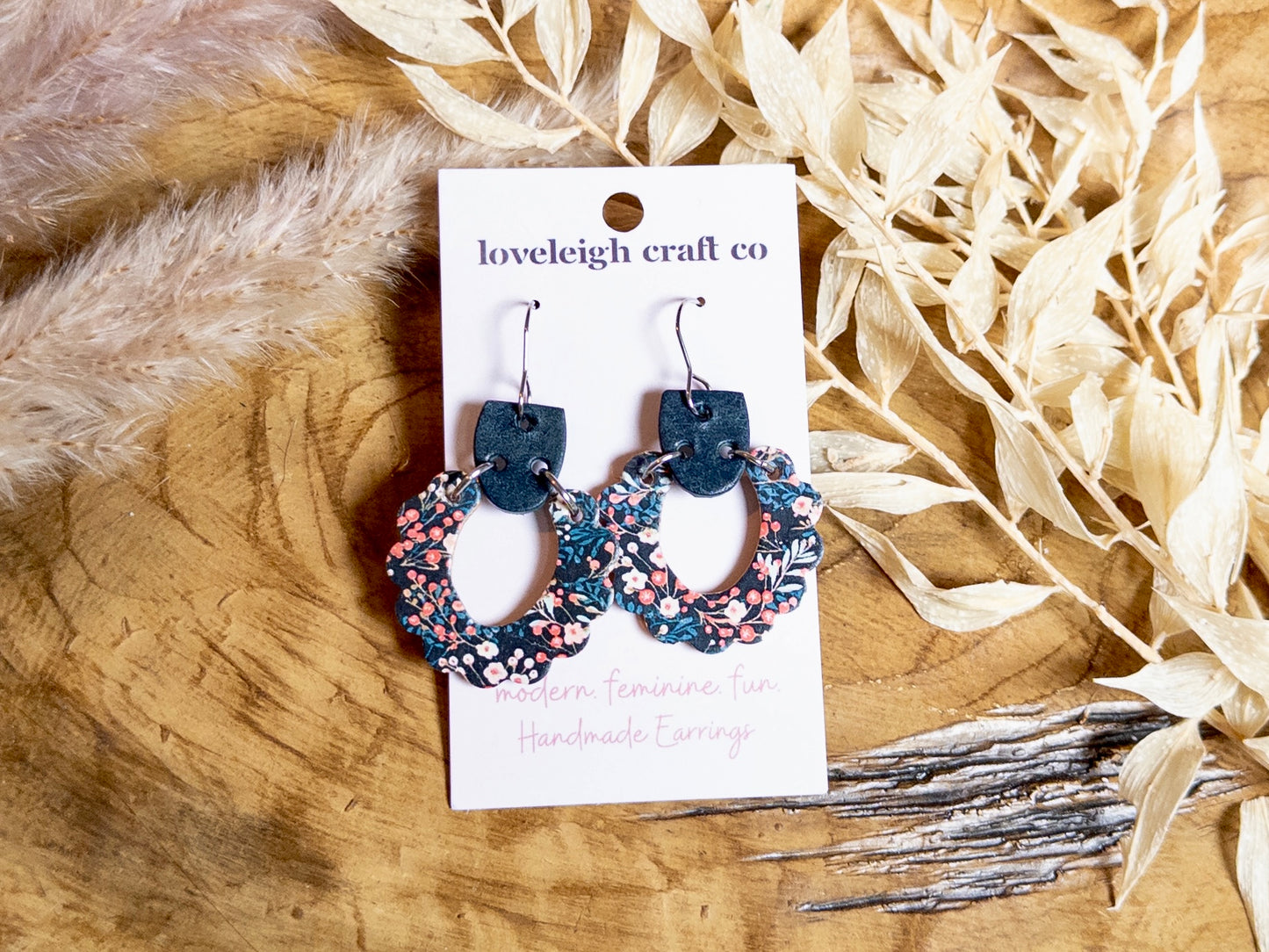 Scalloped Hoop Earrings